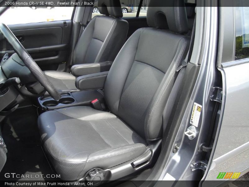 Pewter Pearl / Black 2006 Honda CR-V SE 4WD