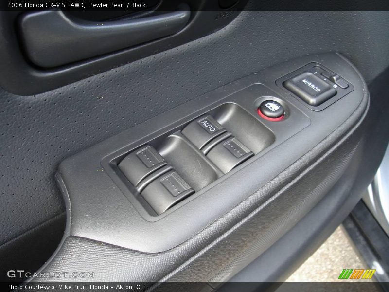 Pewter Pearl / Black 2006 Honda CR-V SE 4WD