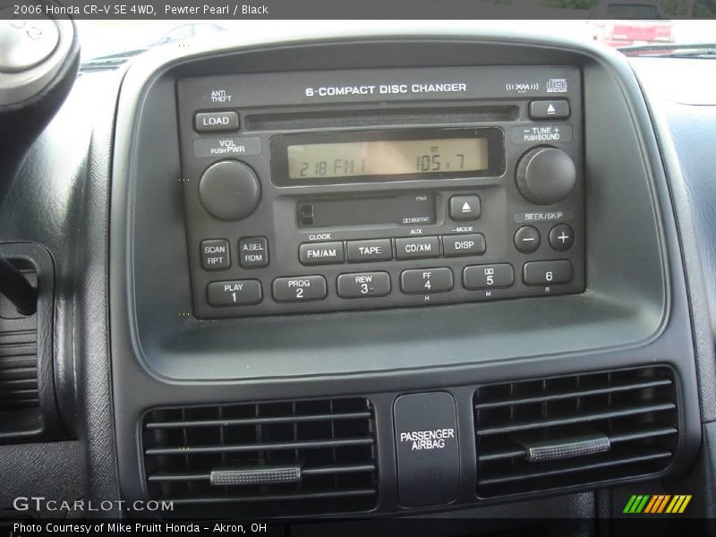 Pewter Pearl / Black 2006 Honda CR-V SE 4WD