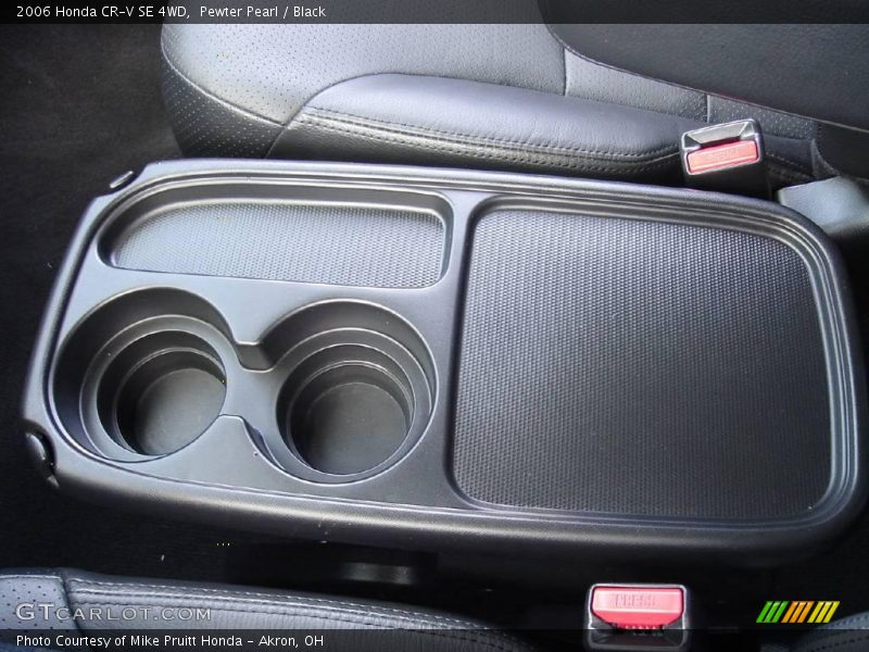 Pewter Pearl / Black 2006 Honda CR-V SE 4WD
