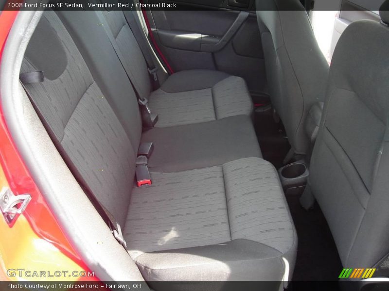 Vermillion Red / Charcoal Black 2008 Ford Focus SE Sedan