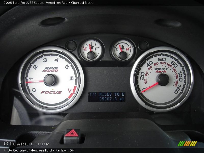 Vermillion Red / Charcoal Black 2008 Ford Focus SE Sedan