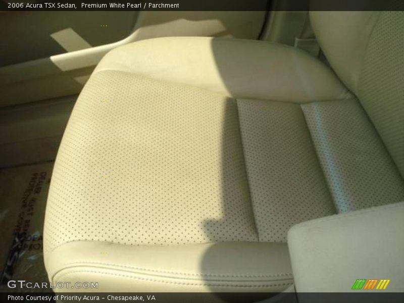Premium White Pearl / Parchment 2006 Acura TSX Sedan
