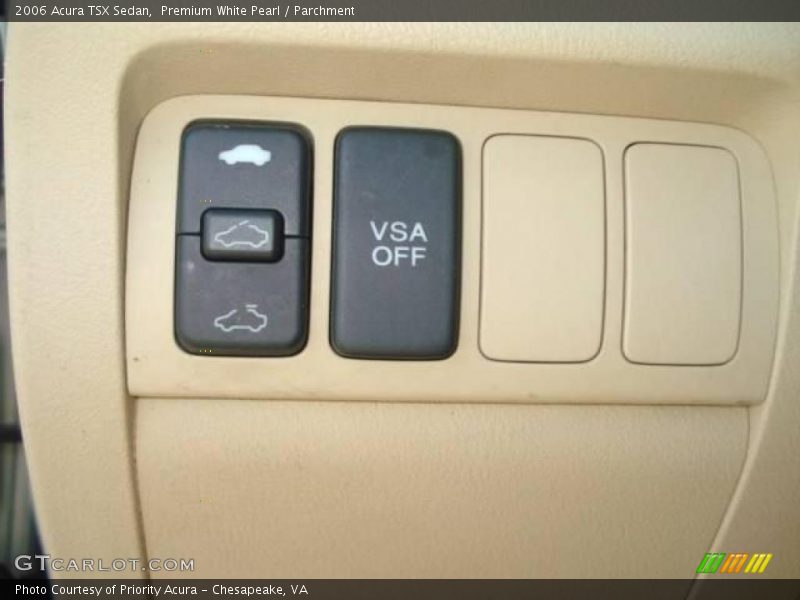 Premium White Pearl / Parchment 2006 Acura TSX Sedan