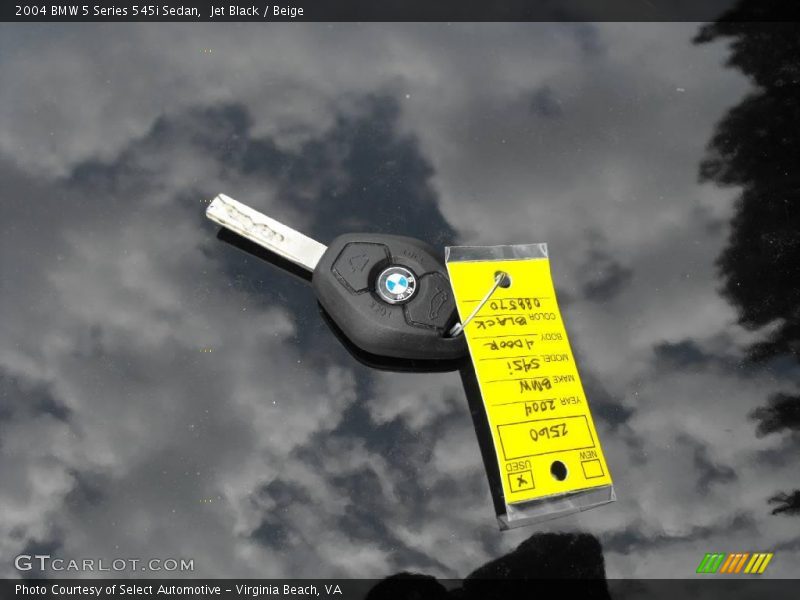 Jet Black / Beige 2004 BMW 5 Series 545i Sedan