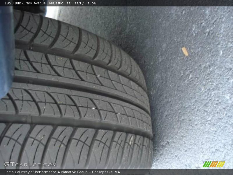 Majestic Teal Pearl / Taupe 1998 Buick Park Avenue