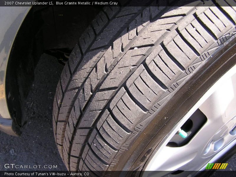 Blue Granite Metallic / Medium Gray 2007 Chevrolet Uplander LS
