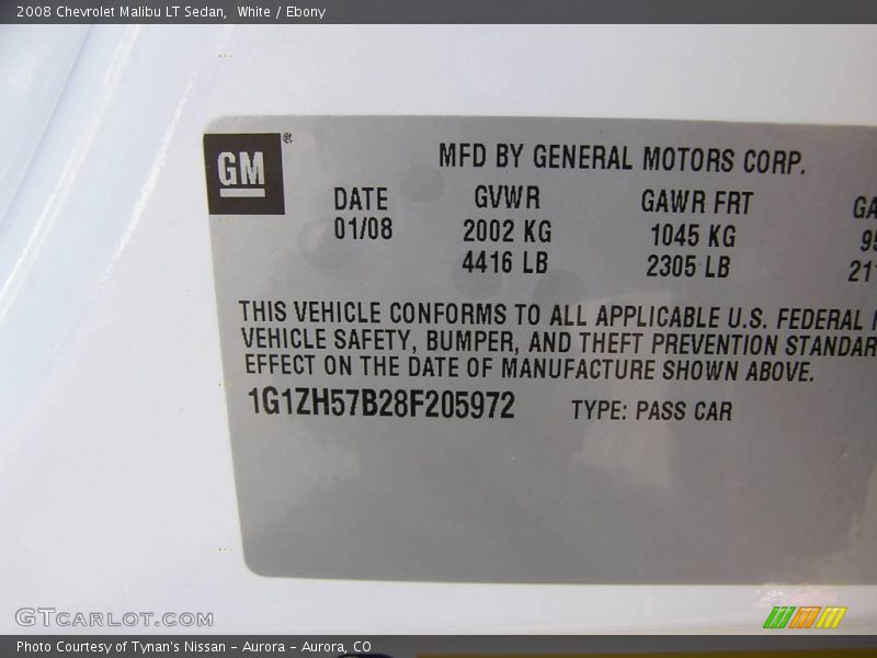 White / Ebony 2008 Chevrolet Malibu LT Sedan