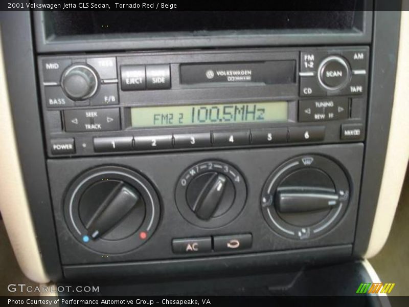 Tornado Red / Beige 2001 Volkswagen Jetta GLS Sedan