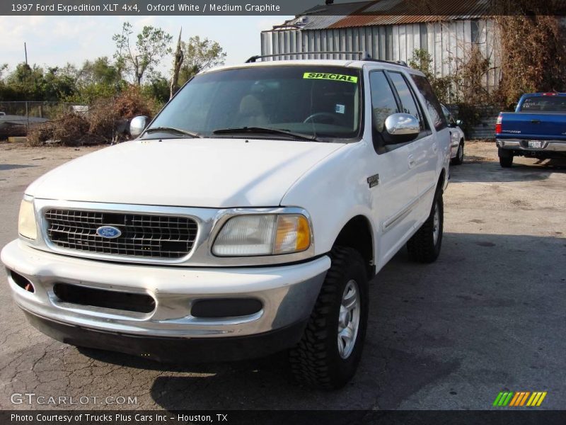 Oxford White / Medium Graphite 1997 Ford Expedition XLT 4x4