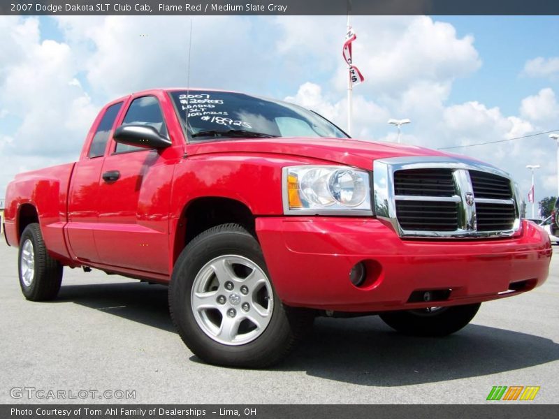 Flame Red / Medium Slate Gray 2007 Dodge Dakota SLT Club Cab
