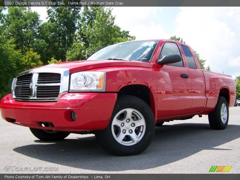 Flame Red / Medium Slate Gray 2007 Dodge Dakota SLT Club Cab
