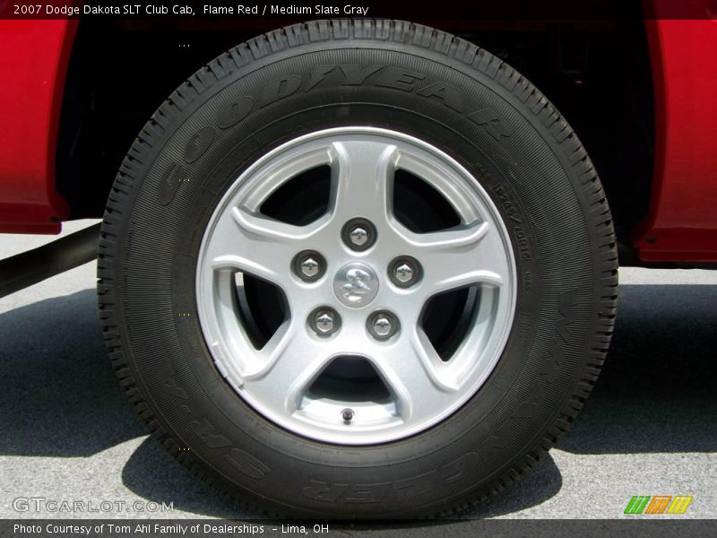Flame Red / Medium Slate Gray 2007 Dodge Dakota SLT Club Cab