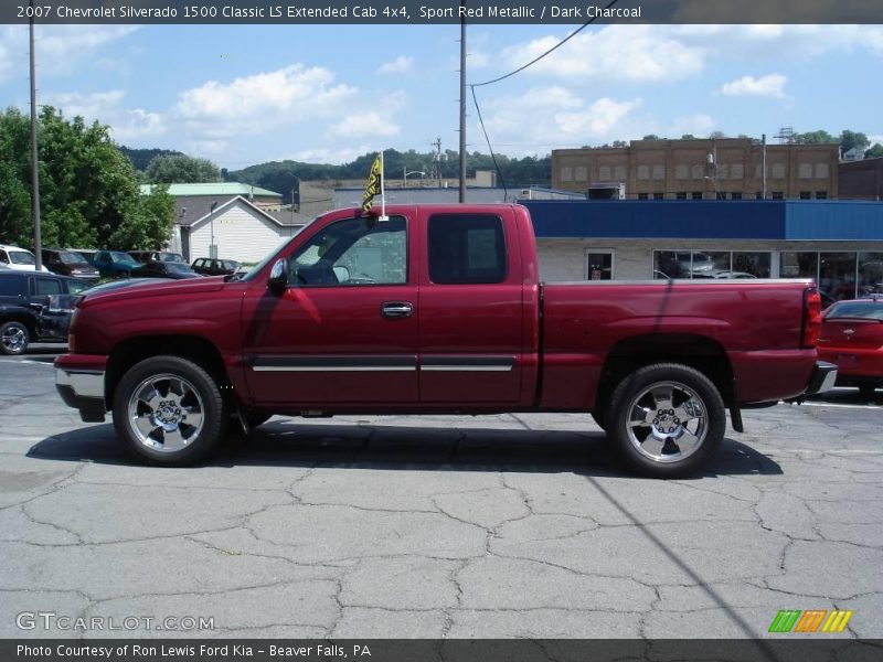 Sport Red Metallic / Dark Charcoal 2007 Chevrolet Silverado 1500 Classic LS Extended Cab 4x4