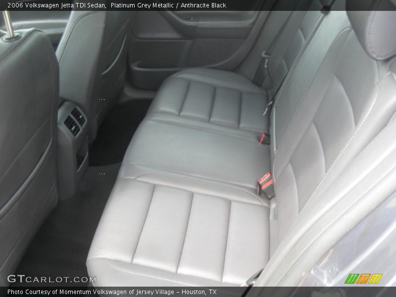 Platinum Grey Metallic / Anthracite Black 2006 Volkswagen Jetta TDI Sedan
