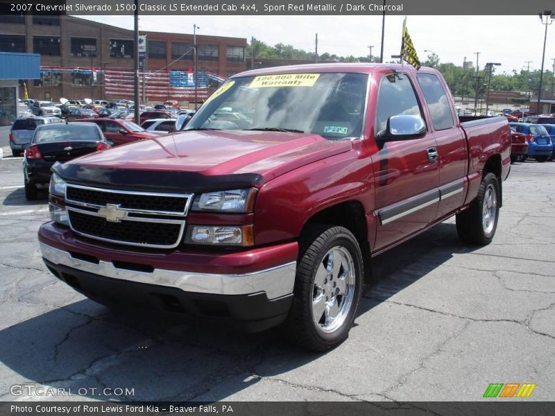 Sport Red Metallic / Dark Charcoal 2007 Chevrolet Silverado 1500 Classic LS Extended Cab 4x4