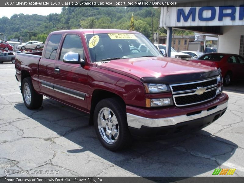 Sport Red Metallic / Dark Charcoal 2007 Chevrolet Silverado 1500 Classic LS Extended Cab 4x4