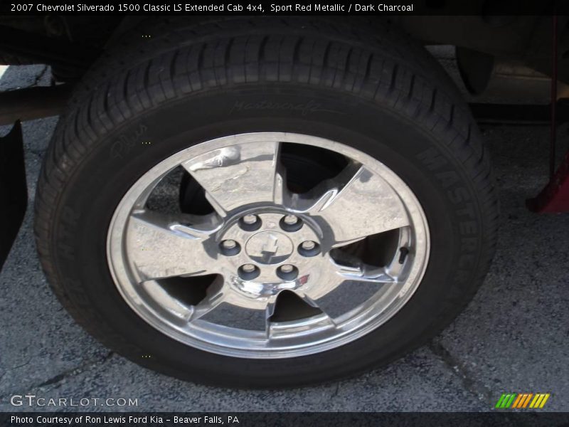 Sport Red Metallic / Dark Charcoal 2007 Chevrolet Silverado 1500 Classic LS Extended Cab 4x4