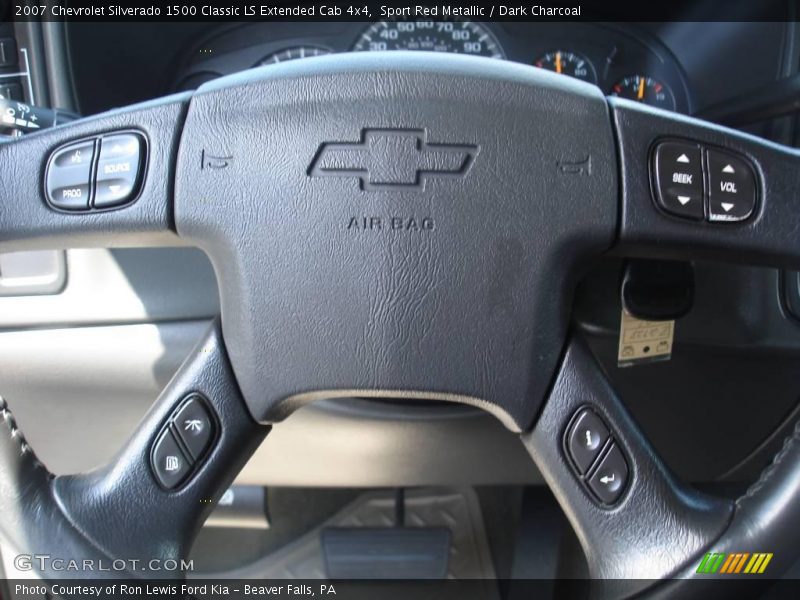 Sport Red Metallic / Dark Charcoal 2007 Chevrolet Silverado 1500 Classic LS Extended Cab 4x4