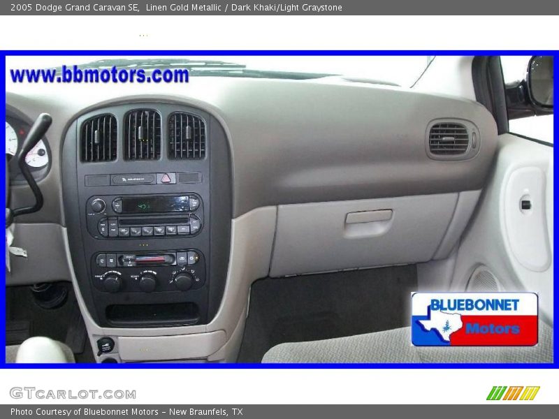 Linen Gold Metallic / Dark Khaki/Light Graystone 2005 Dodge Grand Caravan SE
