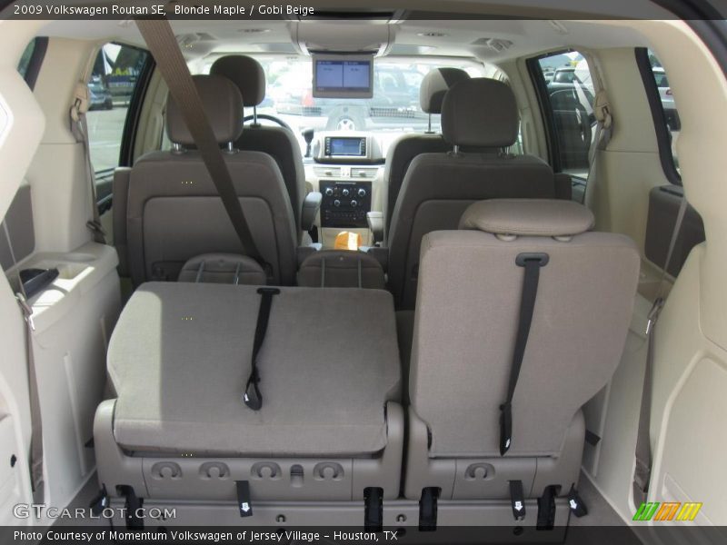 Blonde Maple / Gobi Beige 2009 Volkswagen Routan SE