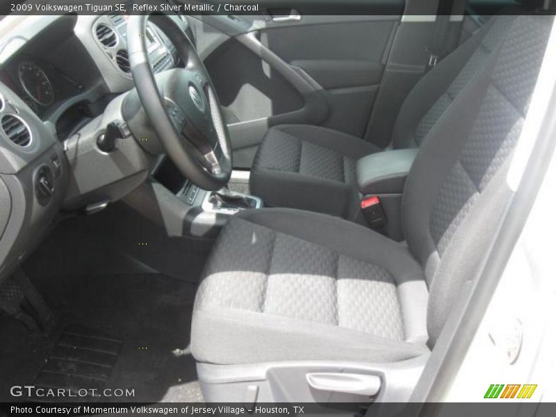 Reflex Silver Metallic / Charcoal 2009 Volkswagen Tiguan SE