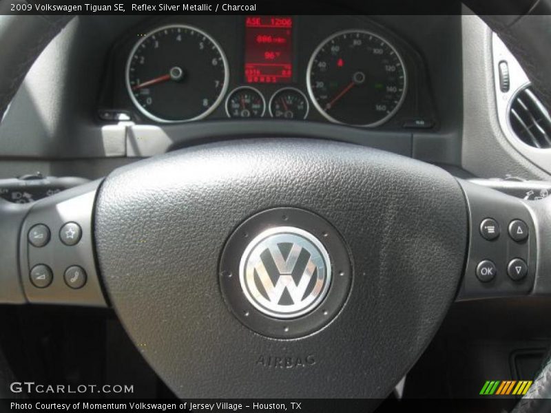 Reflex Silver Metallic / Charcoal 2009 Volkswagen Tiguan SE