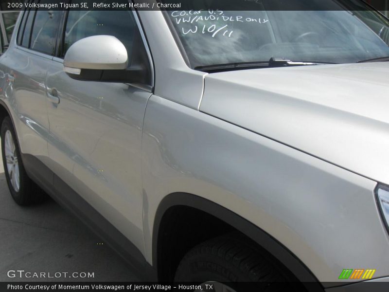 Reflex Silver Metallic / Charcoal 2009 Volkswagen Tiguan SE