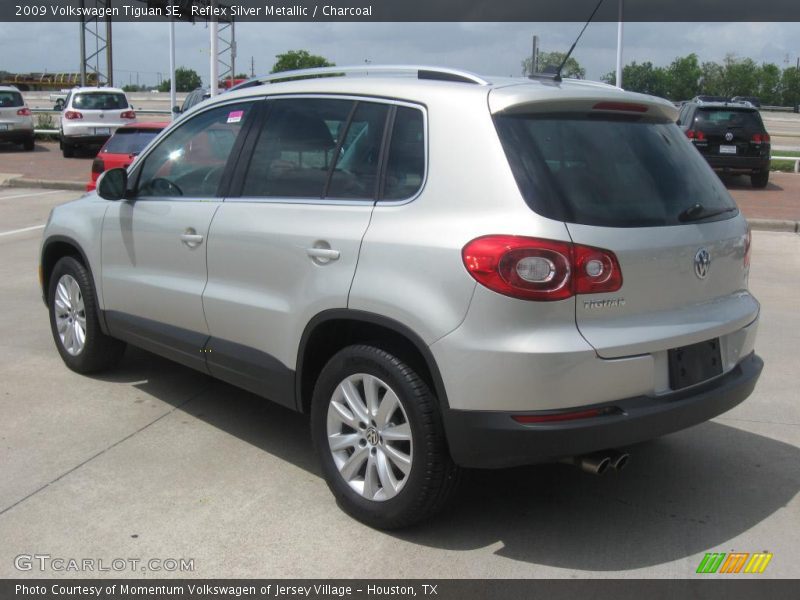 Reflex Silver Metallic / Charcoal 2009 Volkswagen Tiguan SE