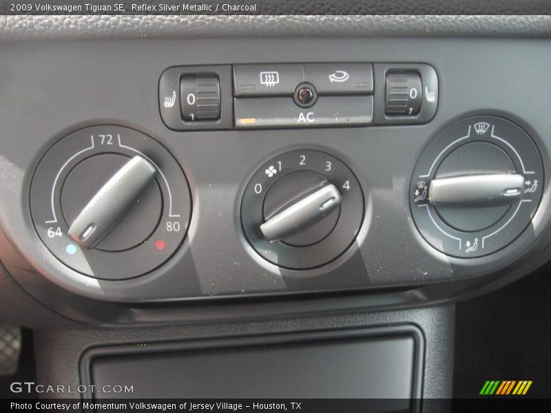 Reflex Silver Metallic / Charcoal 2009 Volkswagen Tiguan SE