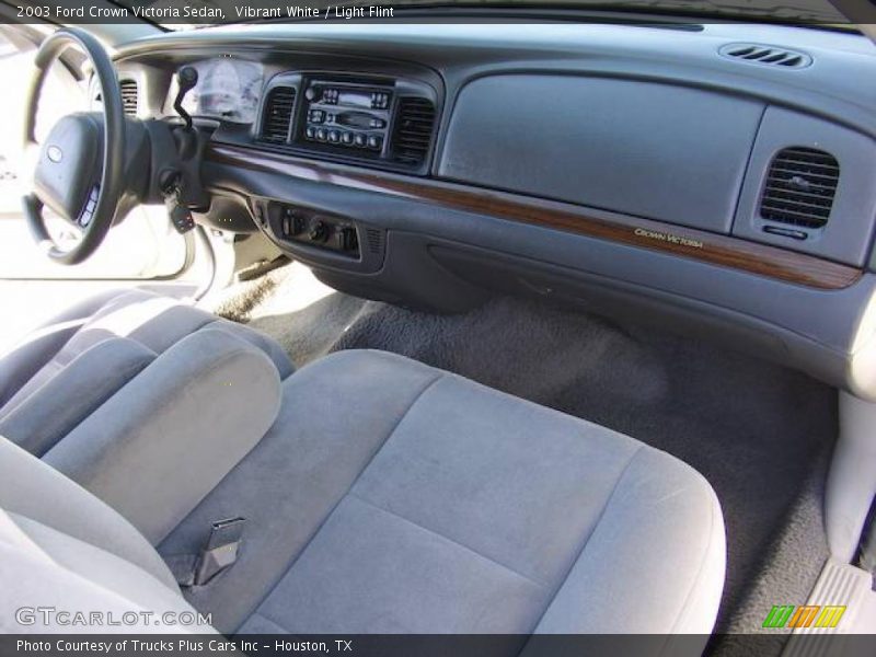 Vibrant White / Light Flint 2003 Ford Crown Victoria Sedan