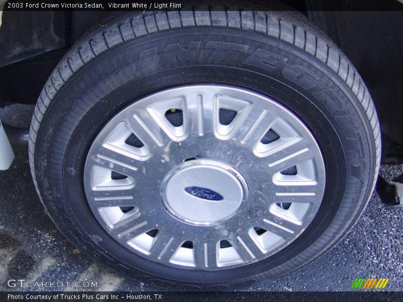 Vibrant White / Light Flint 2003 Ford Crown Victoria Sedan