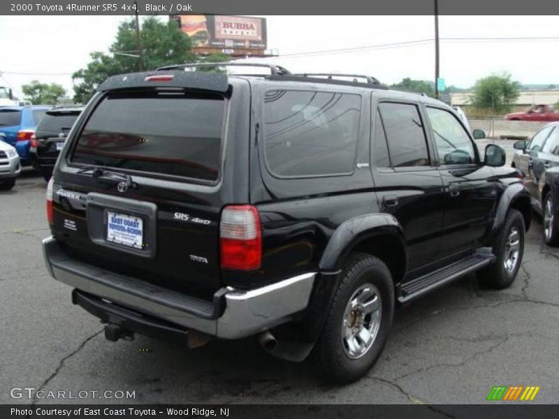 Black / Oak 2000 Toyota 4Runner SR5 4x4