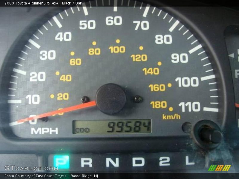 Black / Oak 2000 Toyota 4Runner SR5 4x4
