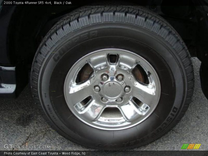 Black / Oak 2000 Toyota 4Runner SR5 4x4