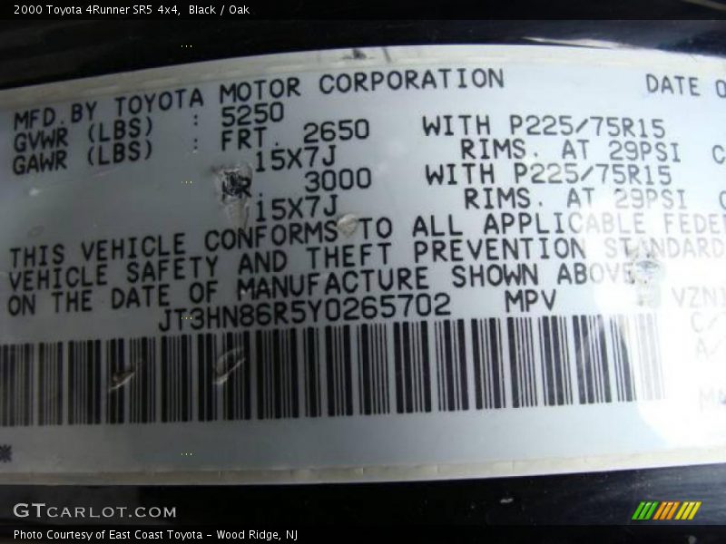 Black / Oak 2000 Toyota 4Runner SR5 4x4