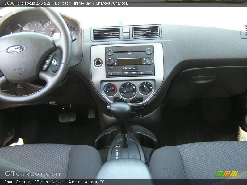 Infra-Red / Charcoal/Charcoal 2006 Ford Focus ZX5 SES Hatchback