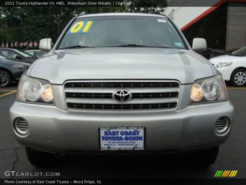 Millennium Silver Metallic / Charcoal 2001 Toyota Highlander V6 4WD