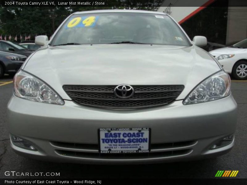 Lunar Mist Metallic / Stone 2004 Toyota Camry XLE V6
