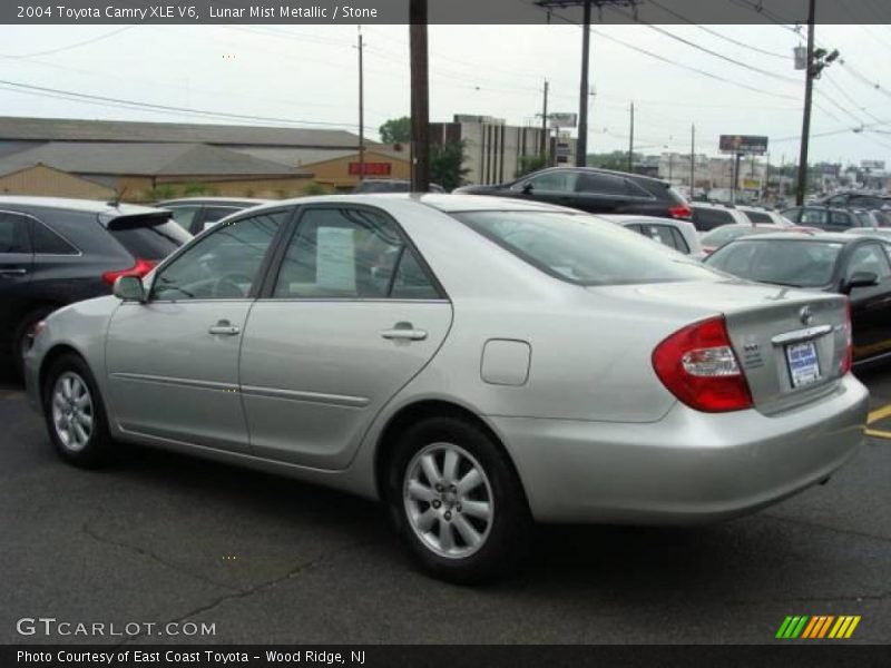 Lunar Mist Metallic / Stone 2004 Toyota Camry XLE V6