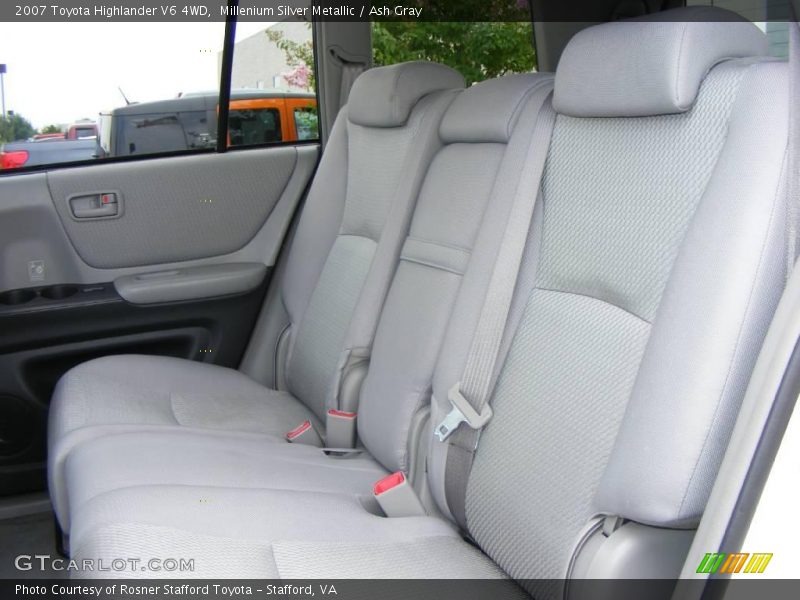 Millenium Silver Metallic / Ash Gray 2007 Toyota Highlander V6 4WD