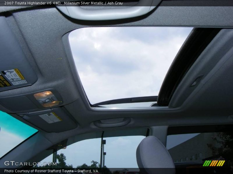 Millenium Silver Metallic / Ash Gray 2007 Toyota Highlander V6 4WD