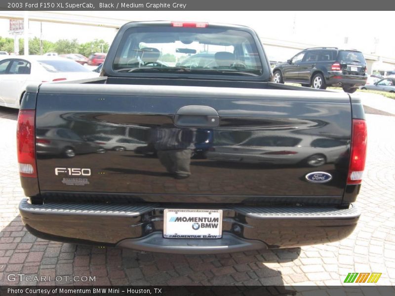 Black / Medium Graphite Grey 2003 Ford F150 XL SuperCab