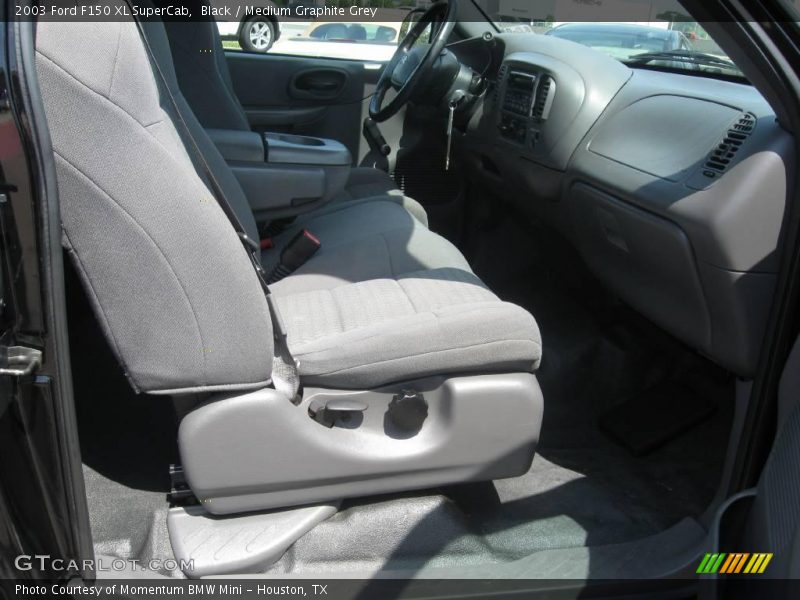 Black / Medium Graphite Grey 2003 Ford F150 XL SuperCab