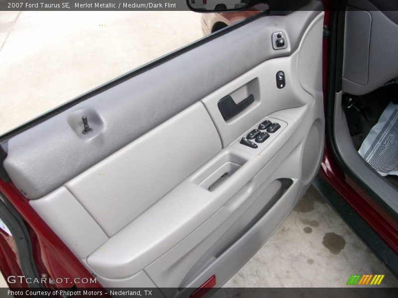 Merlot Metallic / Medium/Dark Flint 2007 Ford Taurus SE