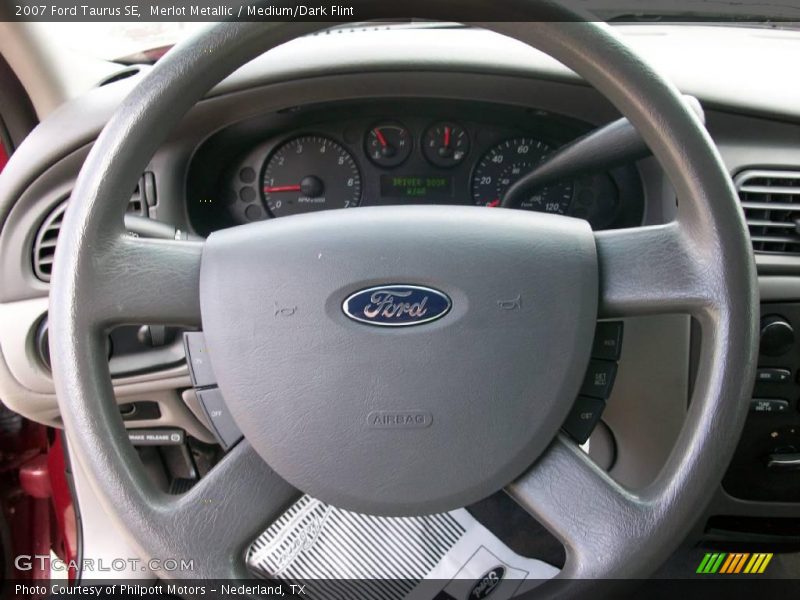 Merlot Metallic / Medium/Dark Flint 2007 Ford Taurus SE