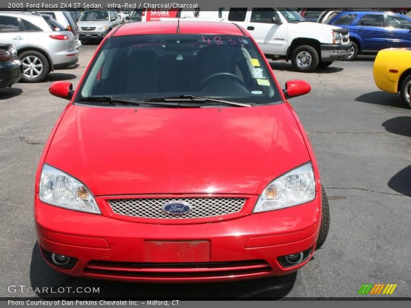 Infra-Red / Charcoal/Charcoal 2005 Ford Focus ZX4 ST Sedan