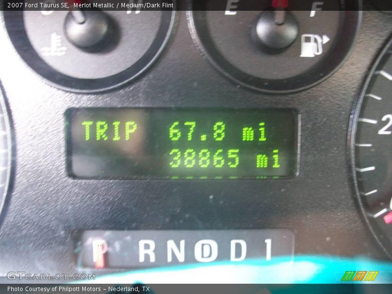 Merlot Metallic / Medium/Dark Flint 2007 Ford Taurus SE