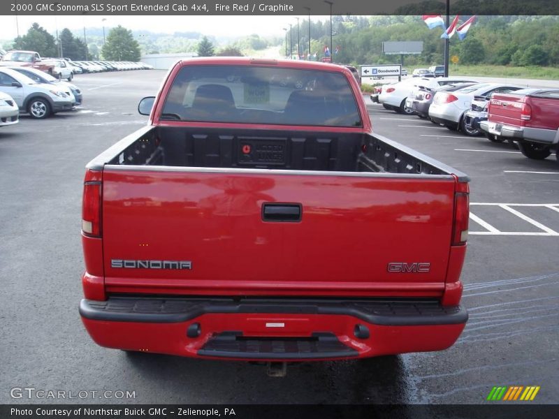 Fire Red / Graphite 2000 GMC Sonoma SLS Sport Extended Cab 4x4