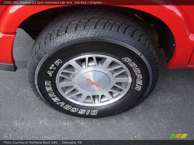 Fire Red / Graphite 2000 GMC Sonoma SLS Sport Extended Cab 4x4
